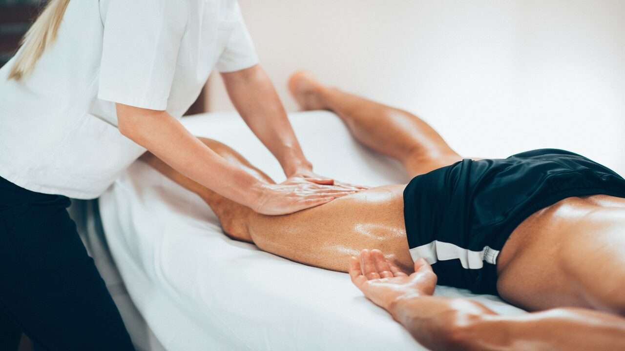 Sports Massage Therapist in London